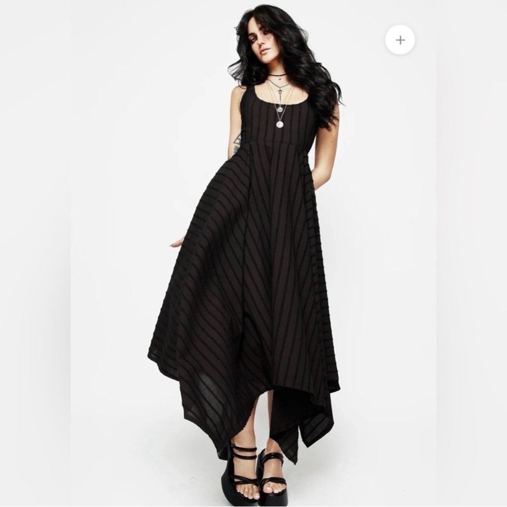 NWT Disturbia Blythe Handkerchief Hem Midaxi Dress - Picture 2 of 7